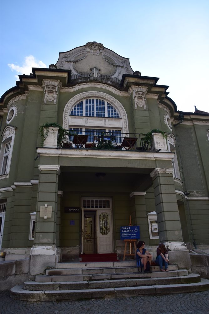 théâtre d'art dramatique slovénie