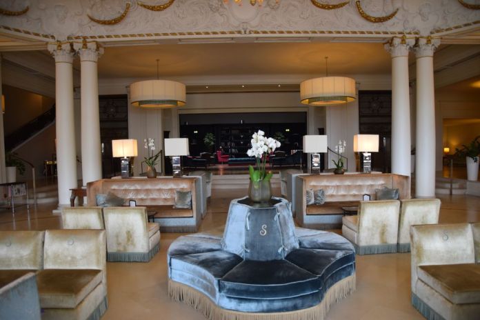 salon du savoia excelsior palace trieste