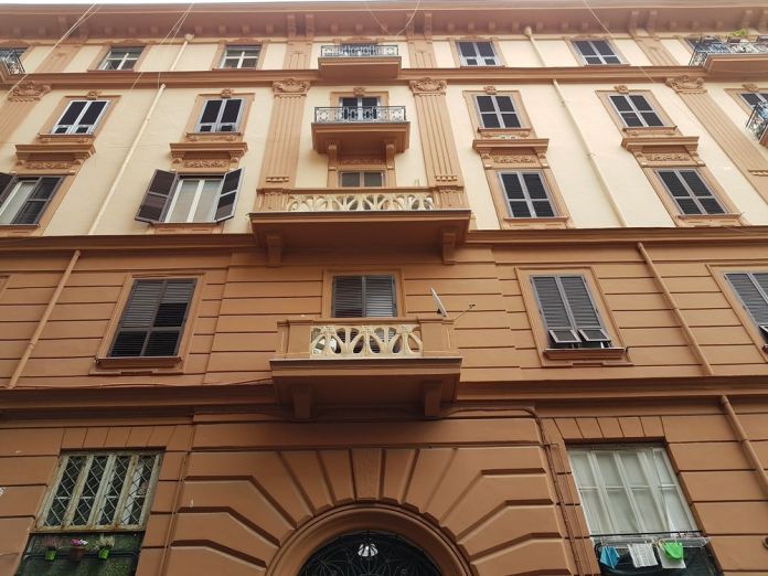 bâtiment liberty quartier historique Naples