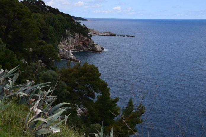 côte à la sortie de la vieille ville