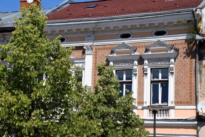 façade carrelée cluj-napoca