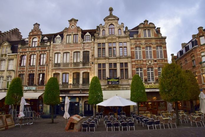 cafés et restaurants du Oude markt leuven louvain