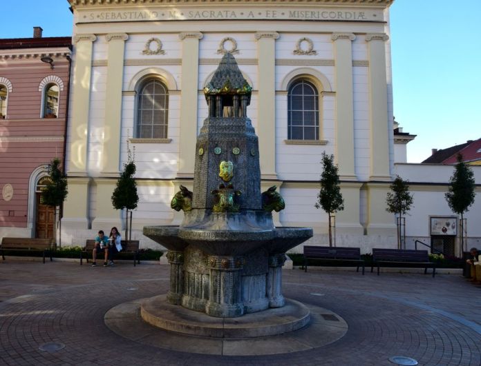 fontaine de Pécs