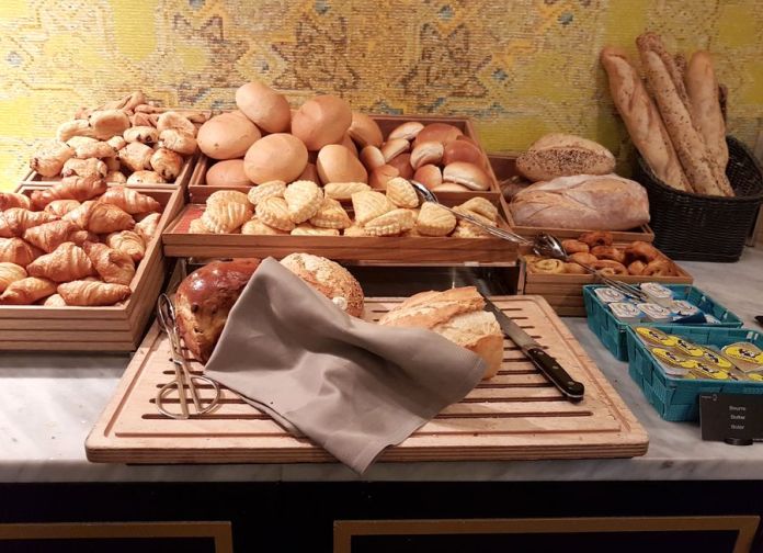 assortiment de viennoiseries hôtel Thon Bruxelles