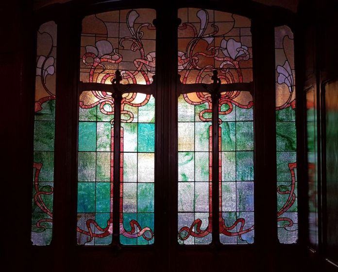 portes en vitraux hôtel Van Eetvelde