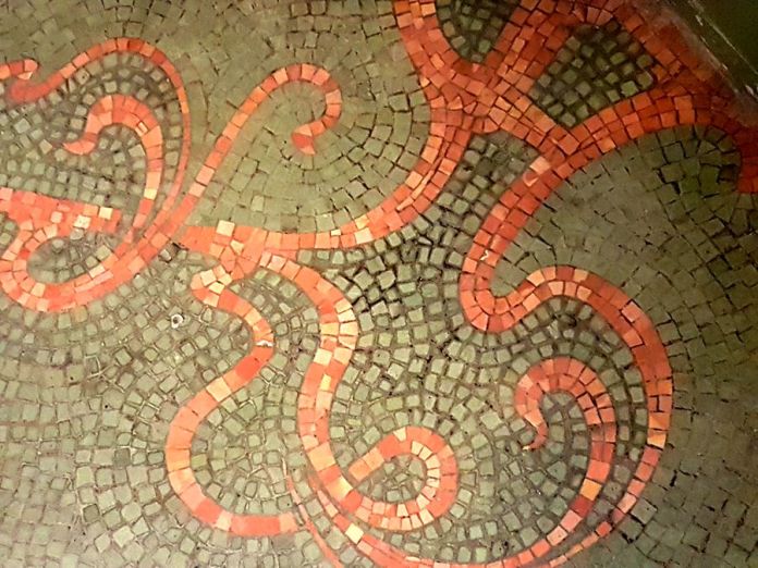 arabesques mosaïques Van Eetvelde Bruxelles