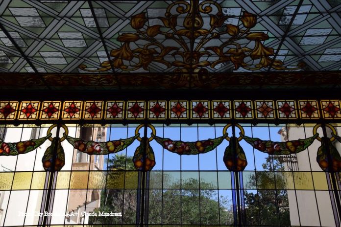 véranda de la casa alegre de sagrera terrassa