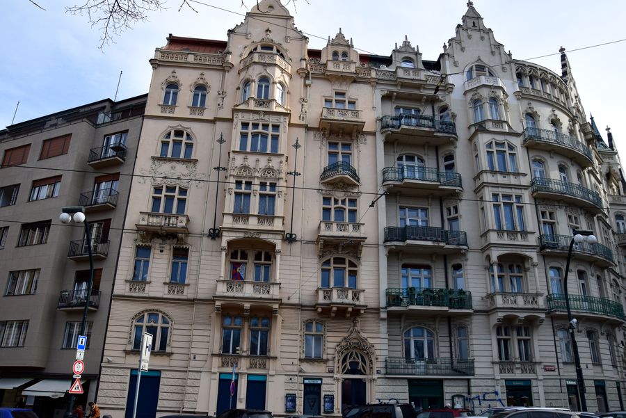 Prague, Masaryk, ArtNouveau, tourelles