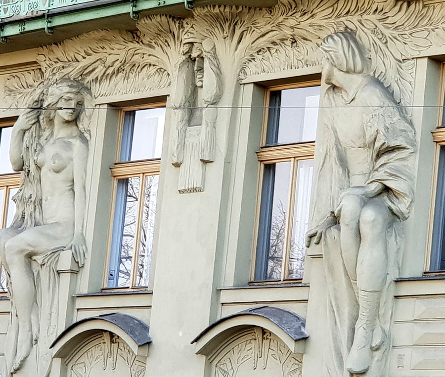 Prague, ArtNouveau, exotisme, Masaryk