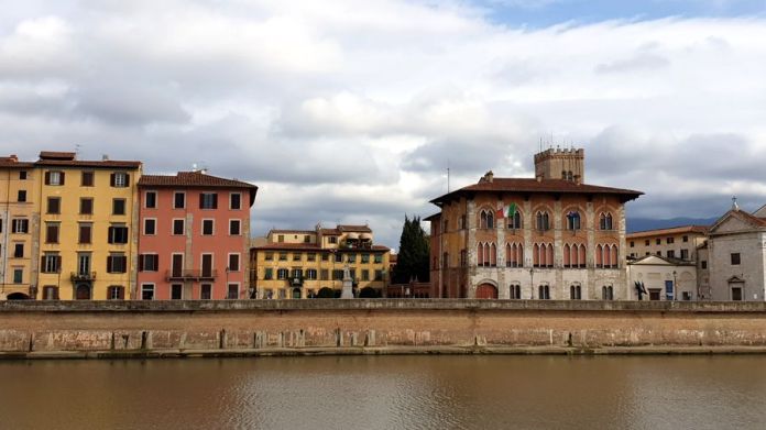 palais médicis pise
